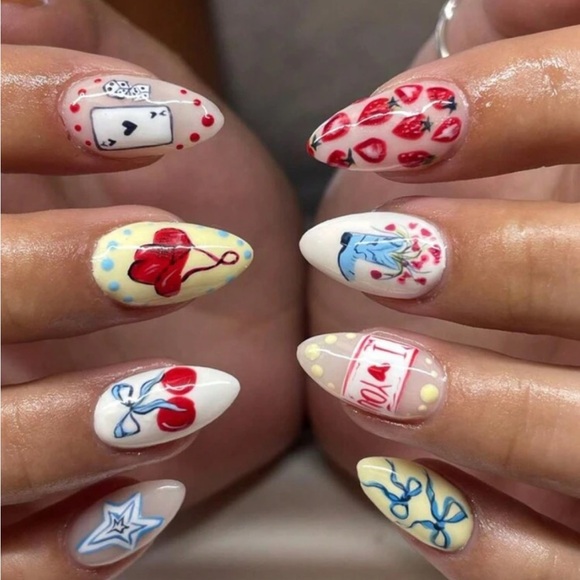 24pcs Summer Fresh Nail Art Design: Almond, Cherry, Strawberry Pattern. - Picture 1 of 4